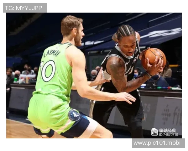 康宁汉姆33+9+7次节独得15分,关键时刻砍分率队取胜 康宁汉姆33+9+7次节独得15分,关键时刻砍分率队取胜